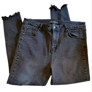 Size 16 Wild fable high rise skinny jeans dark wash raw hem *final price